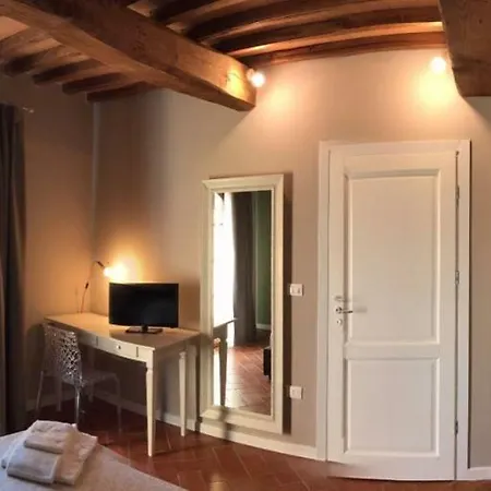 Ciliegio Apartment Lajatico